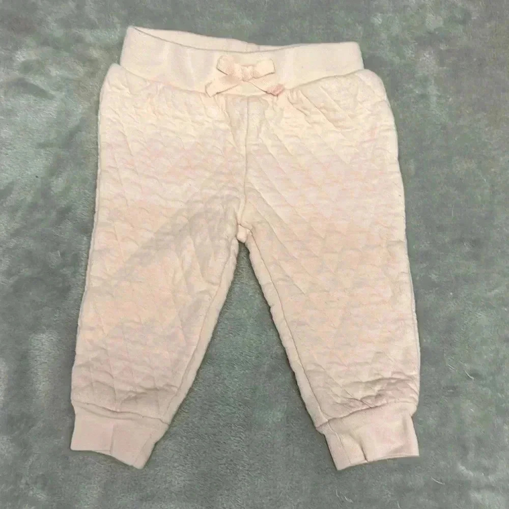 OshKosh B'gosh - pull on sweatpants/joggers. Size 9 months - Picture 2 of 4